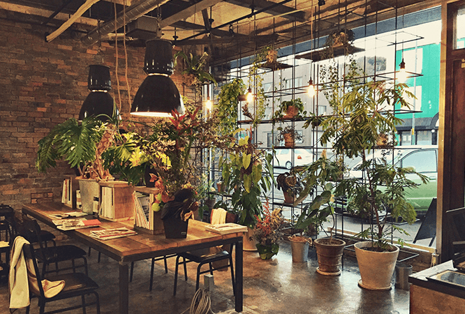 店舗設計事業部